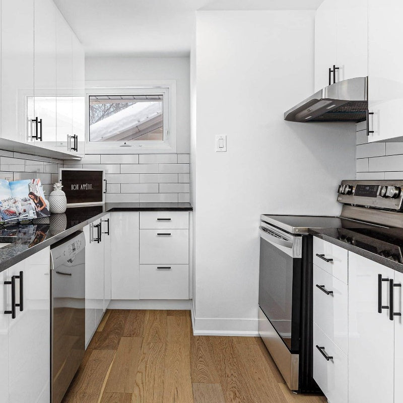 20 Pack Matte Black Stainless Steel Cabinet Pulls - 6" Modern Rectangular Kitchen Cabinet Handles with 3.75" Hole Center, Heavy Duty Drawer & Cupboard Pulls, Easy-Grip Minimalist Design for Cabinets, Wardrobes, Dressers - Dur